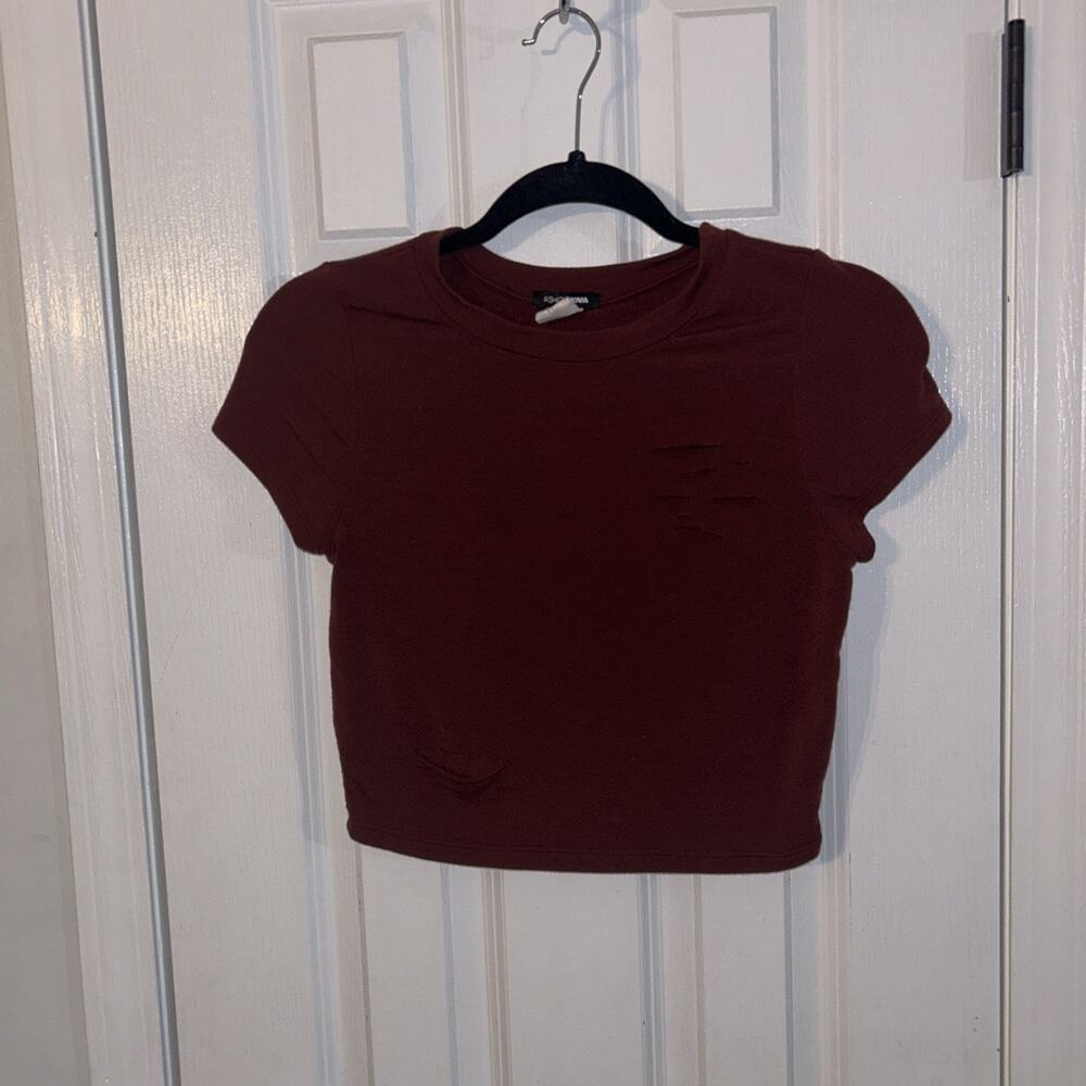 Fashion Nova Distressed 2 Piece Skirt Set Sz Large Burgundy - Picture 2 of 6